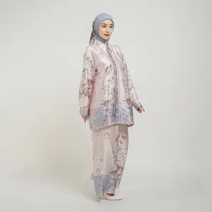 Kudung Mili Setelan Satin One Set