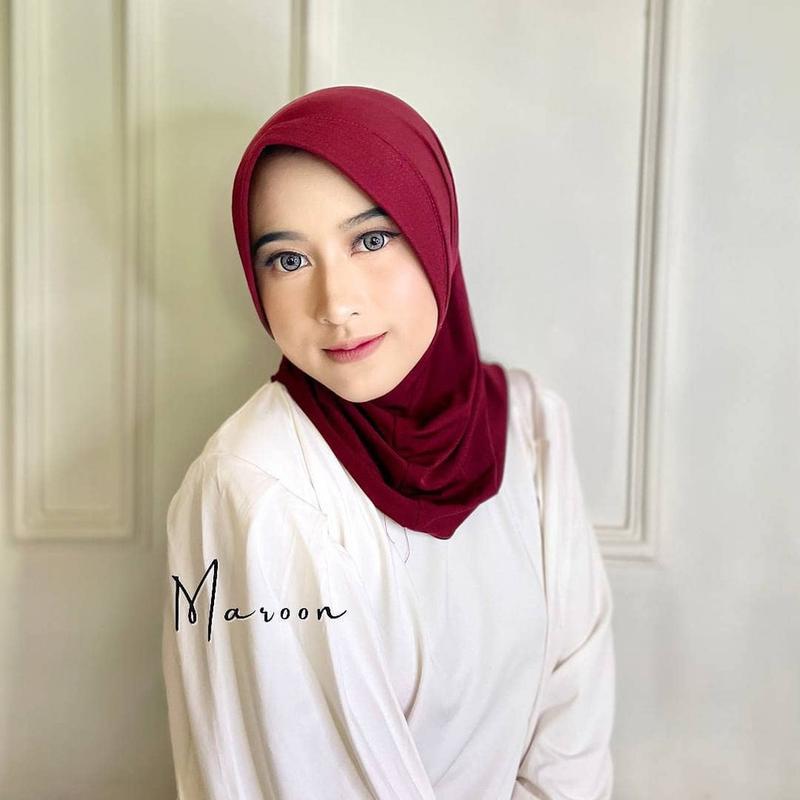 BERGO INSTAN JERSEY / HIJAB SPORT VOLLI 0