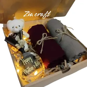 kado hadiah / kado hadiah ulang tahun / kado hadiah pasangan / kado hari ibu Buket Boneka / kado pasangan