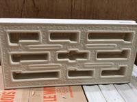 Gambar TRISENSA RO 91E ORNAMEN MESIR 20 X 40 CM ROSTER KERAMIK LOBANG ANGIN VENTILASI BEIGE KW 1 KW A dari Tirta Bangunan Kota Depok 5 Tokopedia