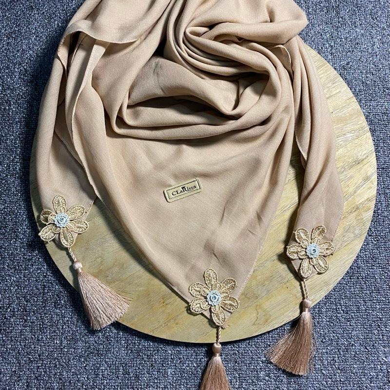 segi empat sarah bunga tasel bahan voal model terbaru Kerudung Nyaman Lembut Muslim Square 7