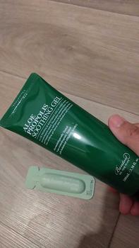 Product Review of NEW Benton Aloe Propolis Soothing Gel 100ml from h**o 1
