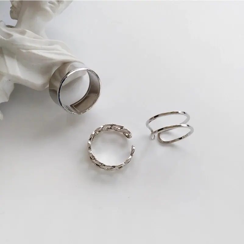 Cincin B aetethic cincin vibtage cincin wanita fashion kekinian cincin rantai hitam