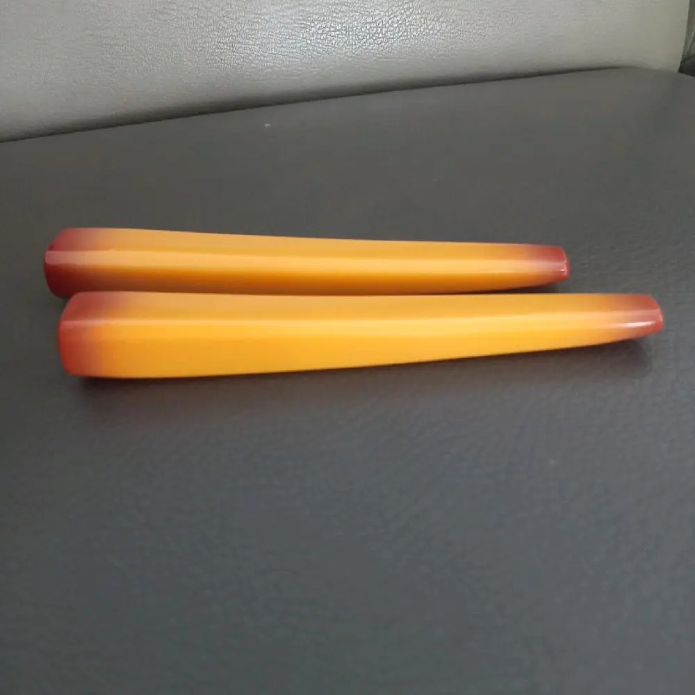 aksessoris sari DY srigading warna kuning panjang 12 cm desain menarik dengan motif persegi
