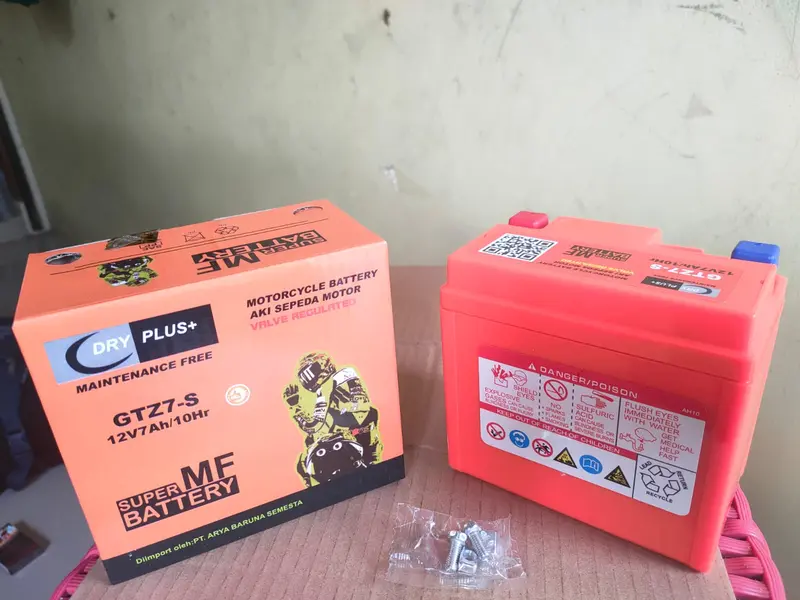 Aki Motor Vario Techno 125 CBS, Vario 150 New, Vario 125 Old GTZ7S DRY PLUS+ Alat Foto 2