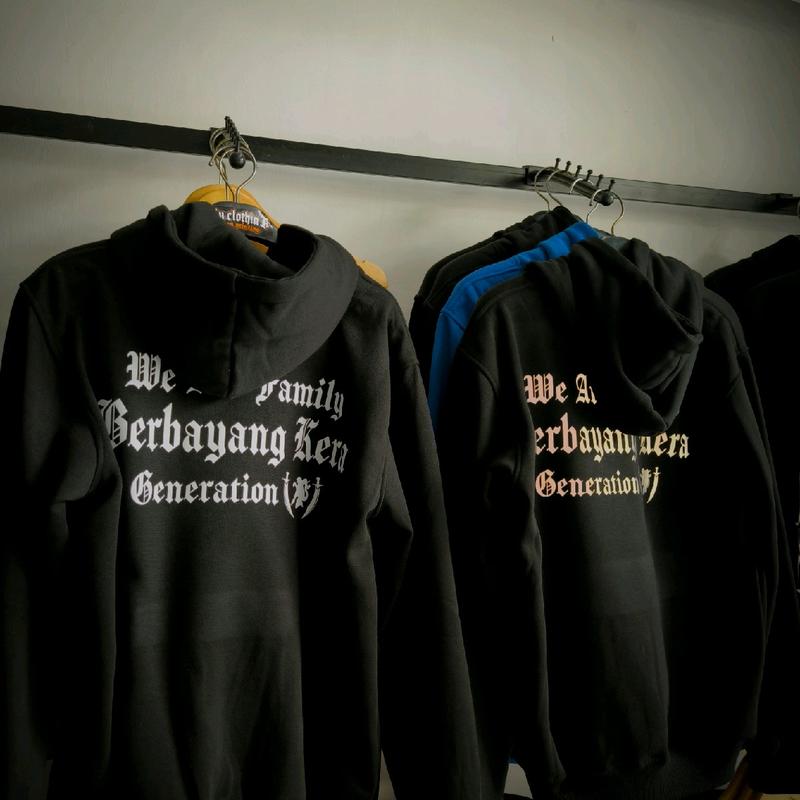 JAKET IKSPI KERA SAKTI / WE ARE FAMILY / REFLEKTIF MENYALA / MC 92 4
