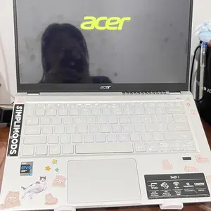 HOLDER IPAD DAN LAPTOP P1 / HOLDER LAPTOP LIPAT / HOLDER IPAD PORTABLE