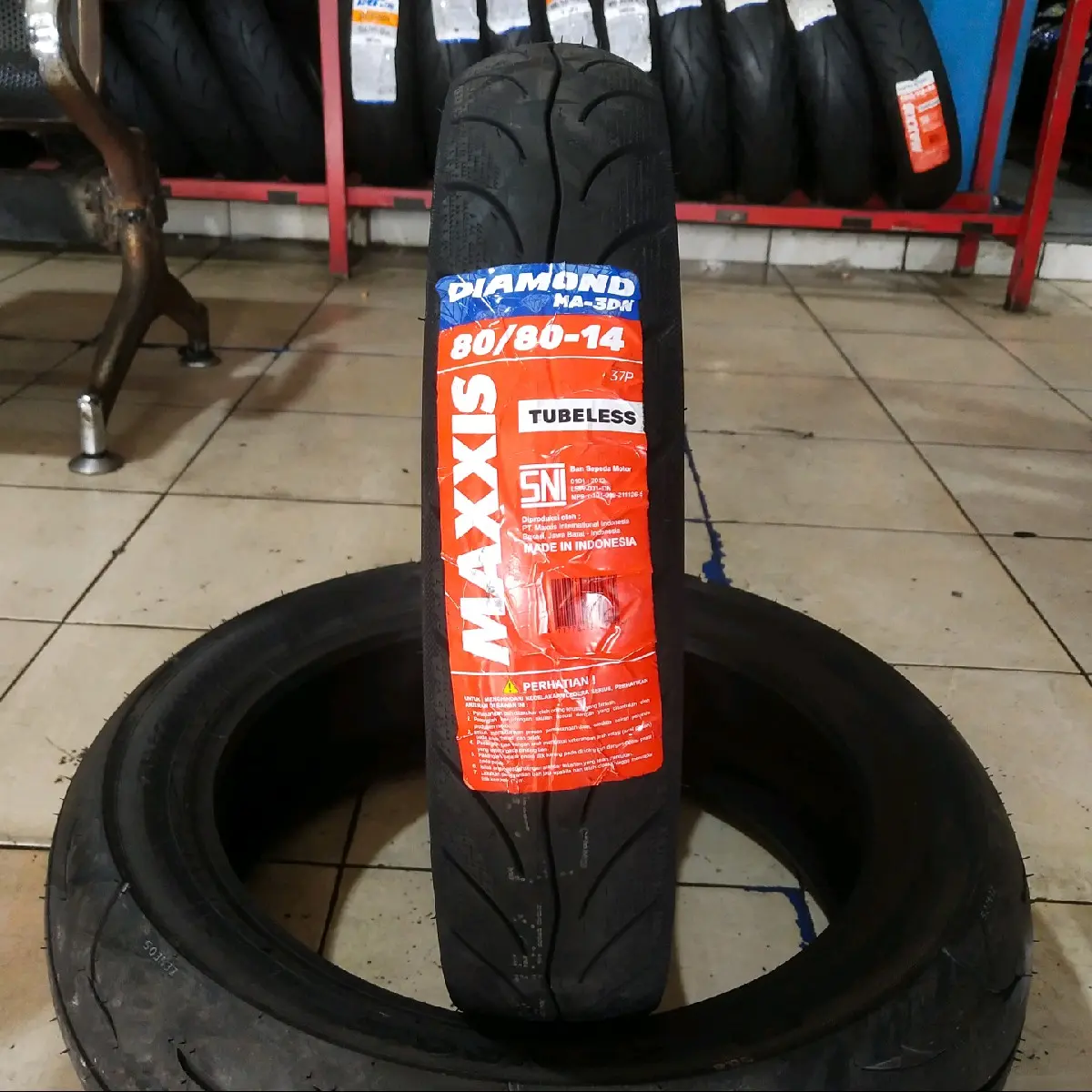 BAN MAXXIS DIAMOND 80/80-14 Tubeless