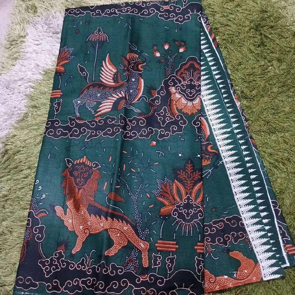 singa barong hijau botol