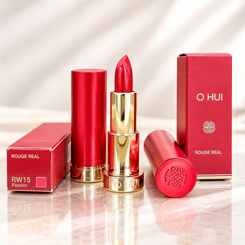 C01.Son Môi Ohui màu đỏ thuần RW15 Mini (vỏ đỏ)– Mịn lì, dưỡng ẩm, lên màu tự nhiên và bảo vệ môi
