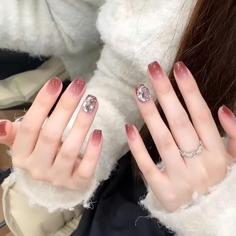  MÃ 717 NAILS BOX 24 MÓNG ĐÍNH ĐÁ XINH XẮN NỮ WOMEN 717 