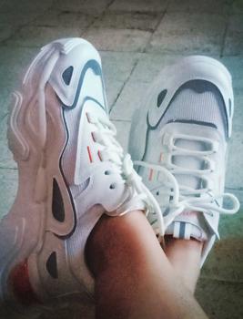 Product Review of SOVELLA Christy Sepatu Sneakers Olahraga Ringan Nyaman Polos Wanita Karet Casual Shoes  Putih  Sport from l**_ 2