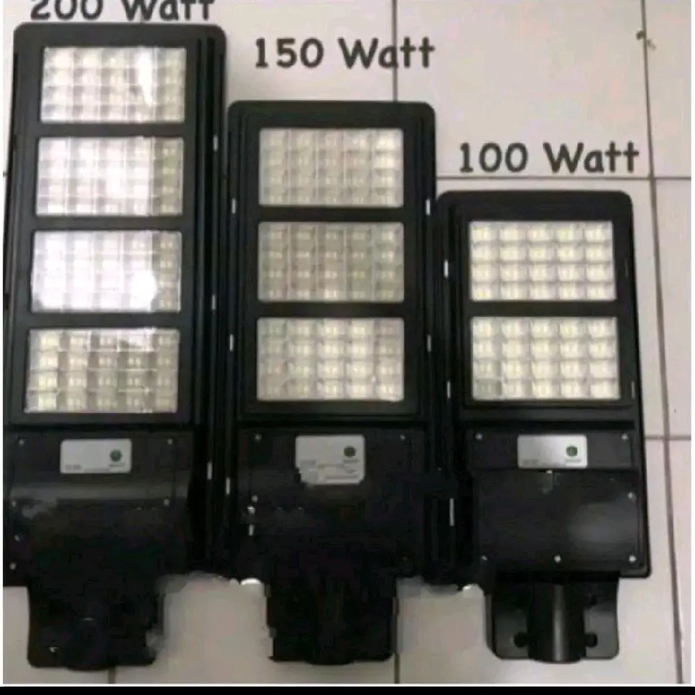 lampu pju cobra 150w solar sel lampu jalan panel surya 150w
