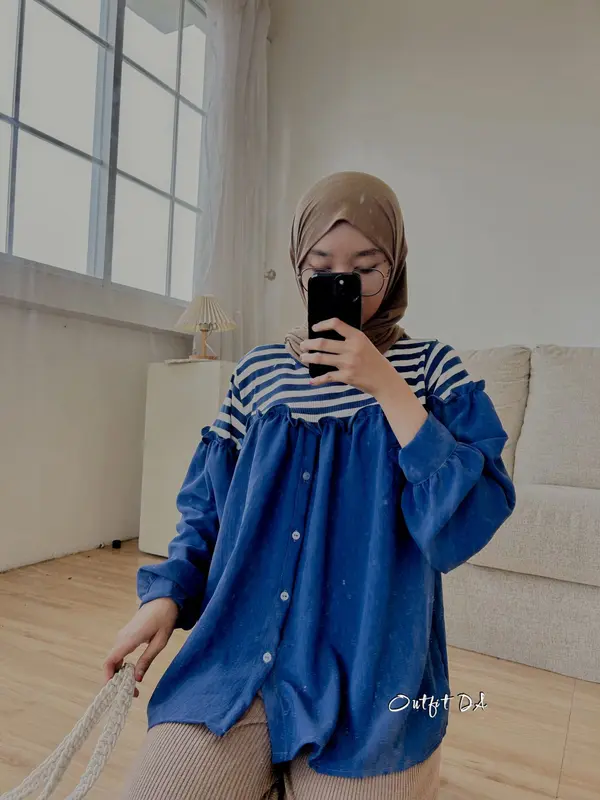 SASHA BLOUSE - Atasan Blouse Crincle Mix Stripe Rib Knit Kancing Aktif  Wanita Casual DA Grosir 2
