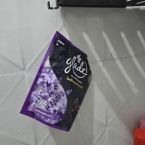 Glade Bathroom Series – Pewangi Kamar Mandi Wangi Tahan Lama - 70gr