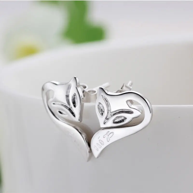 Hoa Tai Hình Trái Tim Đuôi Cáo, Thời Trang, Dành Cho Nữ, Đơn Giản Và Ngọt Ngào, Thiết Kế Hình Động Vật, Đinh Tán, Thích Hợp Cho Học Sinh, Quà Tặng Trang Sức