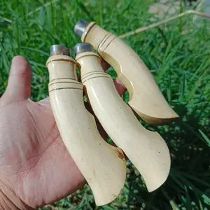 Gagang pisau bahan kayu kopi motif tapak