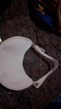Product Review of Tas selempang cewek 4 variasi warna menarik simple & trendy rekomendasi sling bag modern Kulit from ** 0