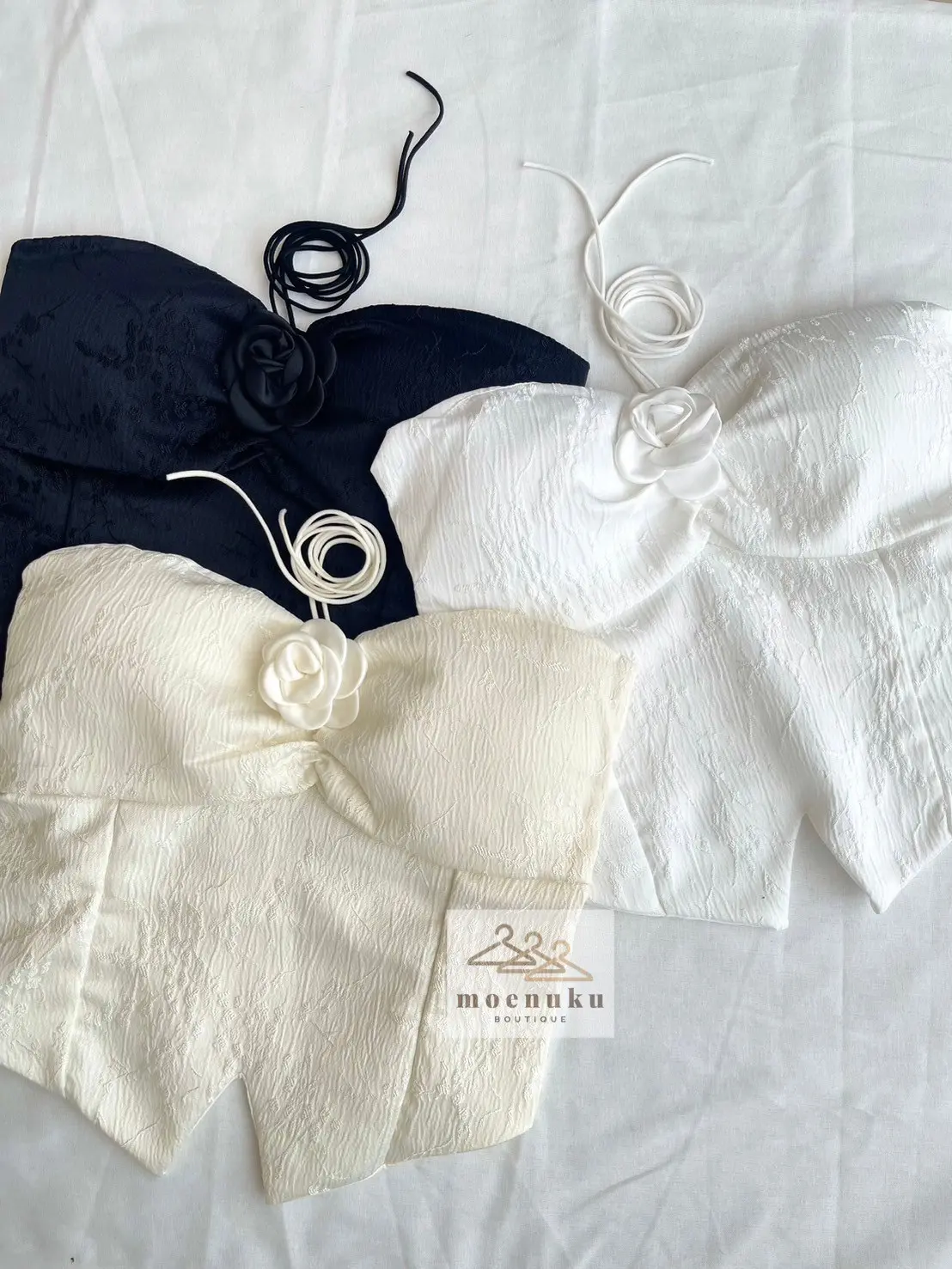Atasan Kamisol Tanktop Halterneck Bunga Atasan Lucu Seksi Wanita