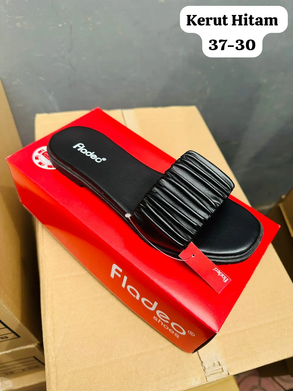 Sandal KERUT / sandal slop/sandal Kerut/ sandal santai/sandal cantik/sandal teplek/sandal wanita/ Sandal terbaru/ Sandal cantik Sendal Cewek Flat