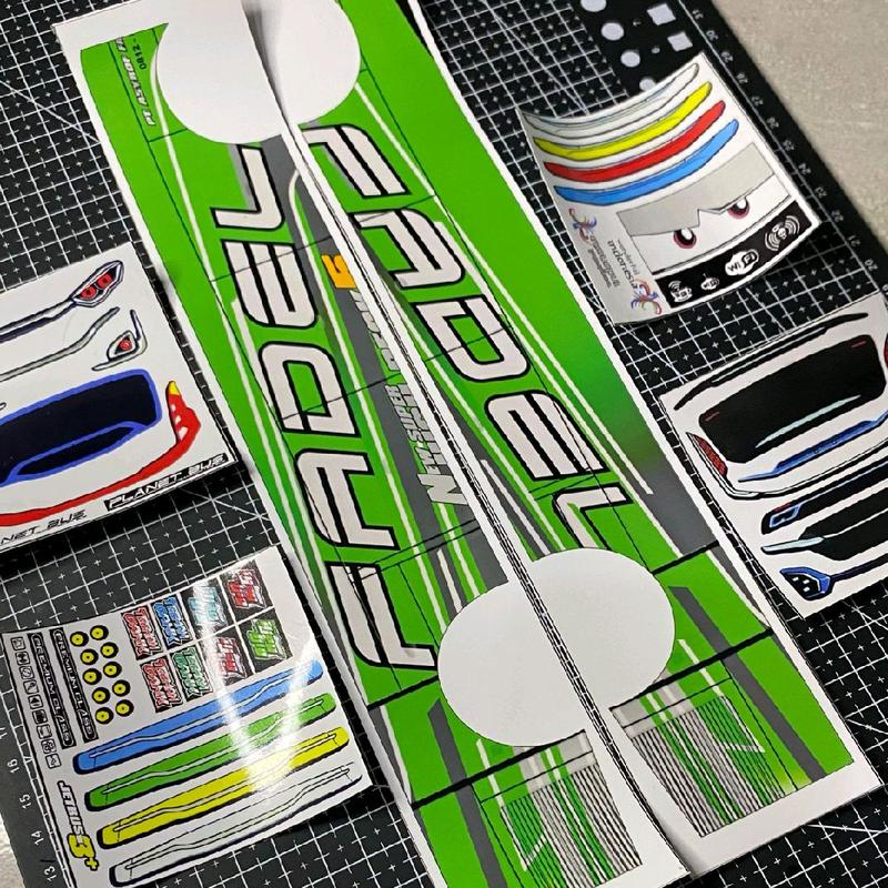 sticker livery maudi lengkap dengan headlamp jb 3 dan jb 5/ sticker miniatur bus basuri livery maudi lengkap Paper Stationery Car 1