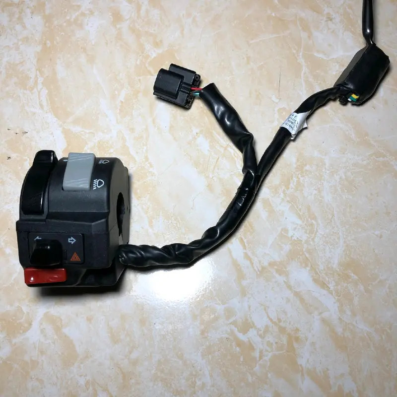 SAKLAR KIRI VIXION LOKAL DAY HARZAD PNP 100% KE NEW VARIO 125 150, VARIO 160 ABS CBS, SCOOPY NEW, GENIO, NEW CB 150 R LED, SATRIA FU BARONG, SATRIA FU INJEKSI 1