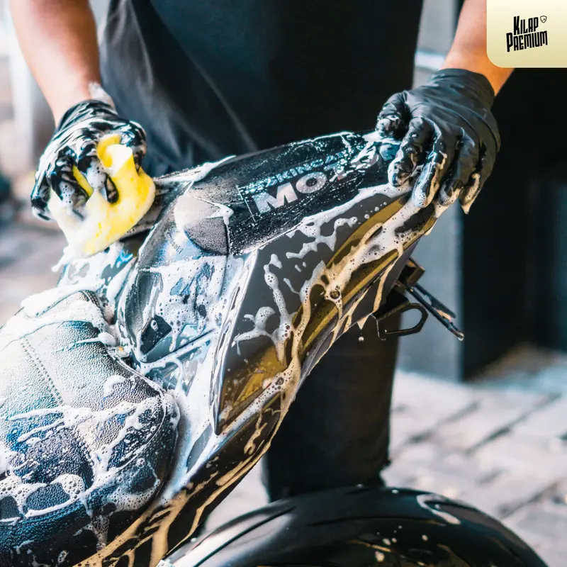 Hyperwaz | Shampoo Cuci Motor dan Mobil Hi-Foam Ph-Balanced - Kilap Premium Car 5