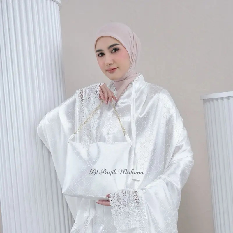 Slavina 2 broken whait