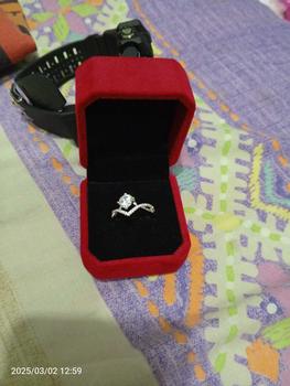 Product Review of OS2-R29 Cincin Wanita Permata Shiny Jewelry Garansi 1 Tahun Free Box COD Perhiasan Aksesoris Gift Anniversary Pacar Pasangan Cewek Cewe Kado Istri Ulang tahun Anti Karat Luntur High Quality Grade VVS1 5A Original Store R29 from L**Y 1