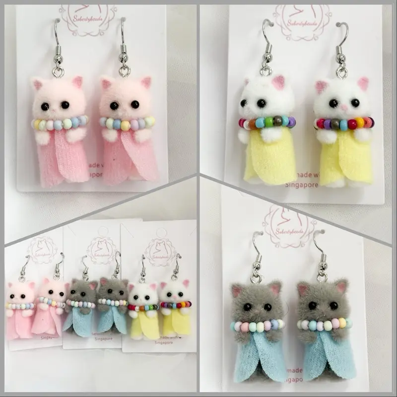 Furry cat with necklace - earrings