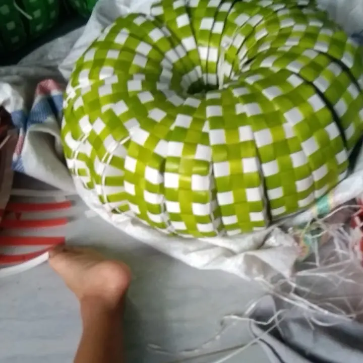 Tamas sodan embos bulat ukuran 18cm isi 20pcs 1