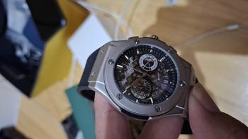 Product Review of PAD HENER LEXICON Jam Tangan Unisex Analog Original Water Resistant Tali Kulit Keren Luxury Chronograph Quartz Calendar Jam Tangan Cowok Sport COD + Kotak Eksklusif from b**r 0