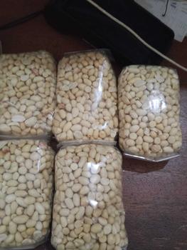 Product Review of 5 bungkus Kacang Kupas Asli Tuban 250g x 5 Bungkus - Total Berat 1,250g - Goreng, Food, Mete, Kering, Snack, Cemilan Bawang Makanan Camilan Mede from m**3 0