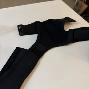 [Fiery Sport] Korektor Postur Punggung Penegak Punggung Bungkuk Back Support Anti Bongkok Hitam