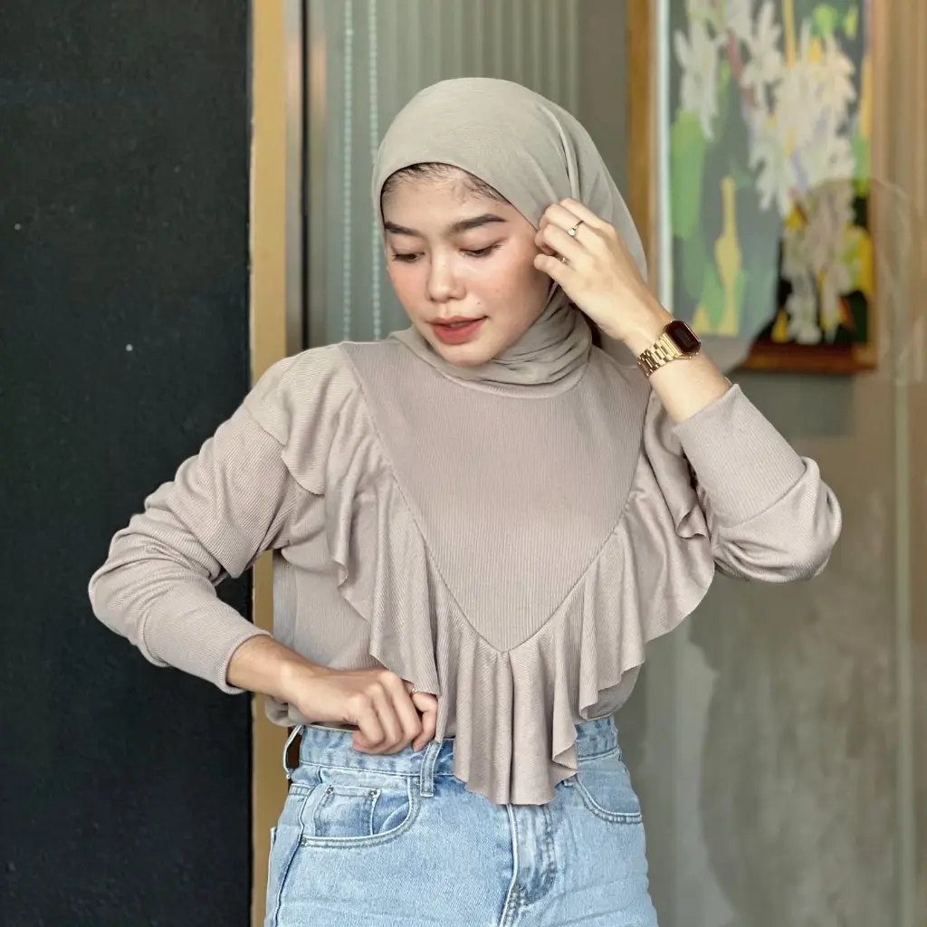 Azzura Blouse Rumbai Atasan Lady Ruffle Knit