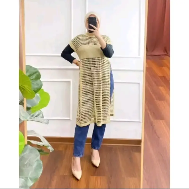 Ruby tunik jaring - Atasan wanita tanpa lengan - tunik rajut belah samping 0