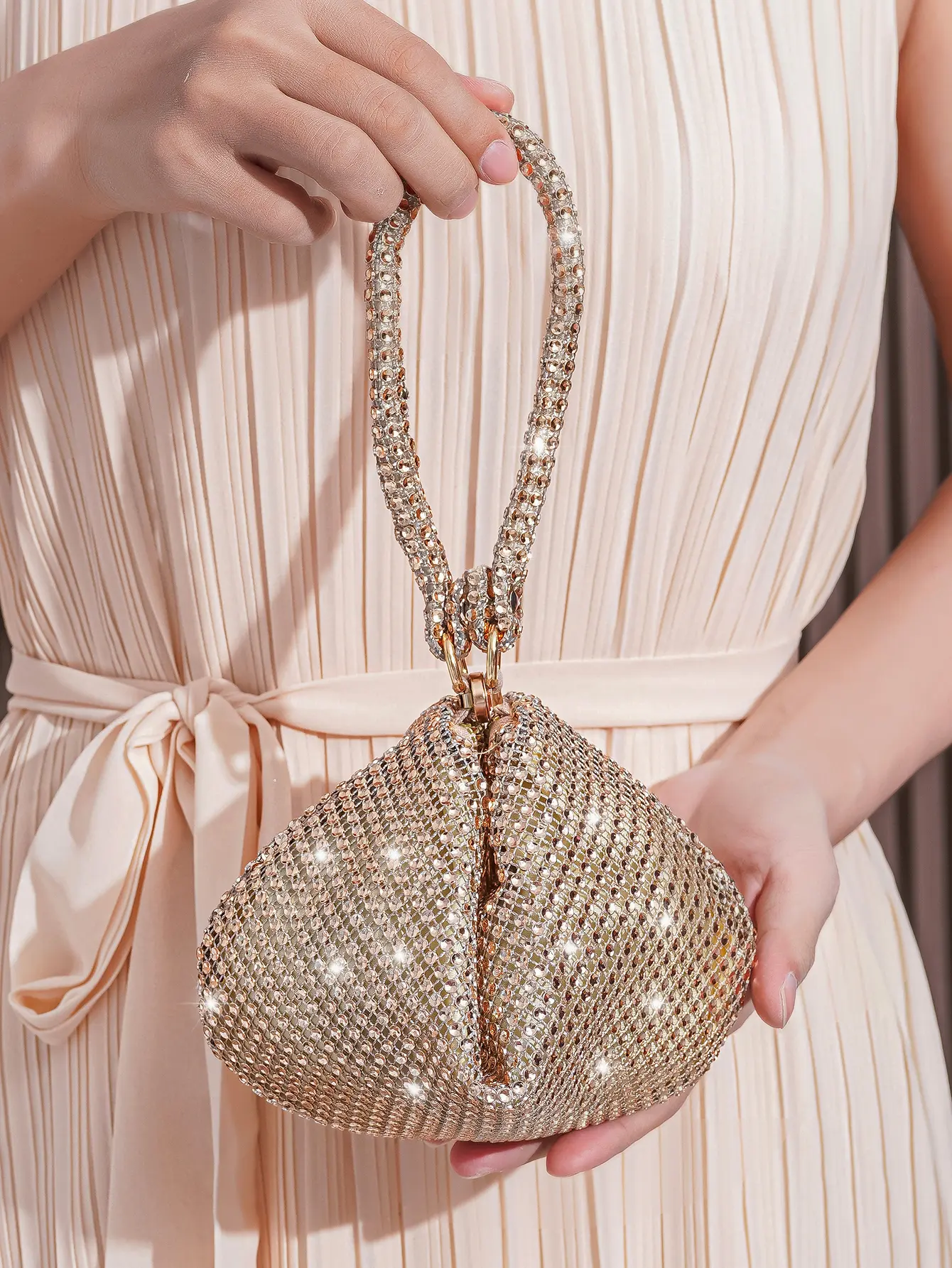 Banquet bag, shoulder bag, evening bags，crossbody bag, sparkling rhinestone women's small bag, chain bag, crossbody bag, women's handbag
