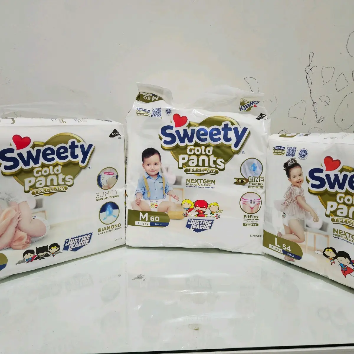 Swetty Gold Pants Jumbo S66 M60 L54 popok celana anak sekali pakai Hijau
