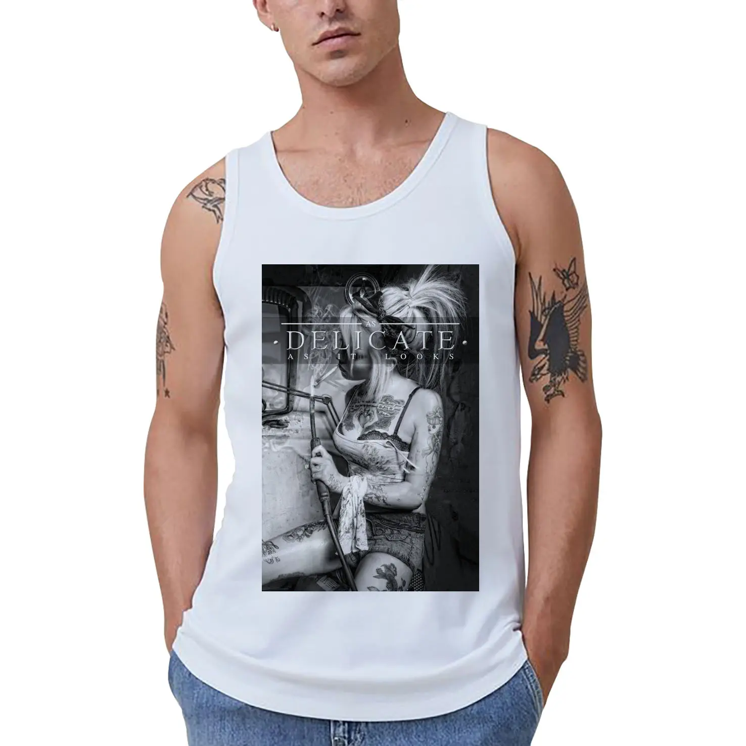 SINGLET PRIA DEWASA / KAOS TANPA LENGAN / LEKBONG PRIA / KAOS DALAM PRIA / SINGLET PRIA DEWASA / KAOS KUTANG PRIA DEWASA / T-SHIRT DISTRO / SINGLET PRIA MURAH / DELICATE Santai