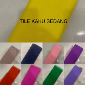 Kain Tile Kaku Sedang Souvenir Hampers  Harga per 0,5 Meter Hiasan Pakaian