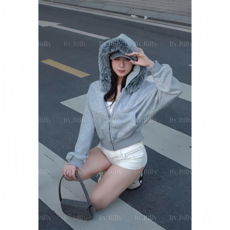   DEAL MỞ BÁN Áo Khoác Nỉ Nhung Dáng Croptop Mũ Siêu To ,Form Rộng ,Bo Eo ,Chất Dày Dặn ,Xịn Nặng Tay Nhà BYBILLY. 
