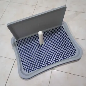 Toilet Anjing + Alas Pipis Hewan Peliharaan dengan Tray Kotak Pasir Indoor Potty Training Pad Anti Bocor Tahan Air Mudah Dibersihkan Kucing Anjing Kecil