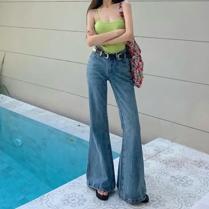 Mira&Joy Low-Waisted Wide-Leg Denim Jeans