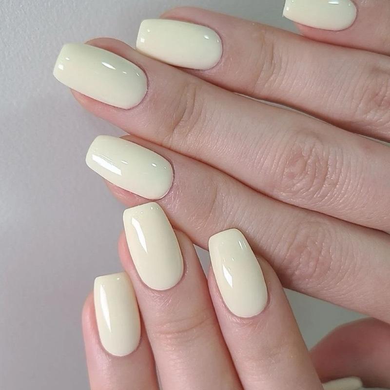 JuliaNailbox Mã sơn trắng sữa chua Móng tay giả thiết kế thủ công sơn gel tặng kèm keo miếng dán dũa bông lau móng gắn dễ dàng tiện lợi có thể tái sử dụng Nữ