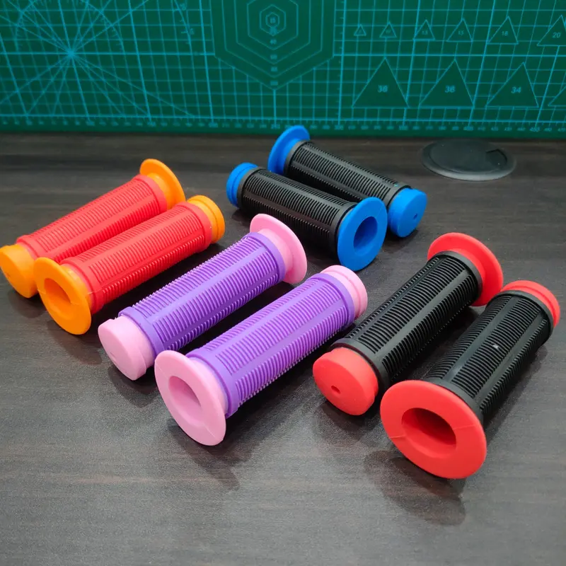 hand grip sepeda anak 12 16 18 inch warna 1