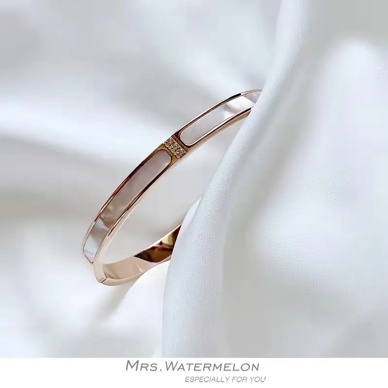 071 Gelang wanita ring titanium warna putih berlapis emas anti luntur dan oksidasi simple elegant bisa di adjust Kerang Bangle Perempuan