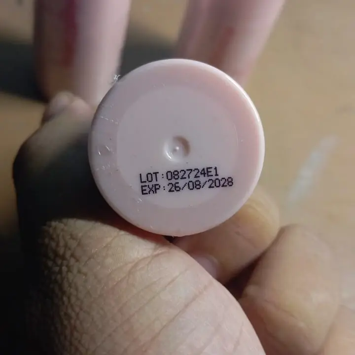 GLAD2GLOW POMEGRANATE NIACINAMIDE BRIGHTENING CLAY STICK 25G PINK 2