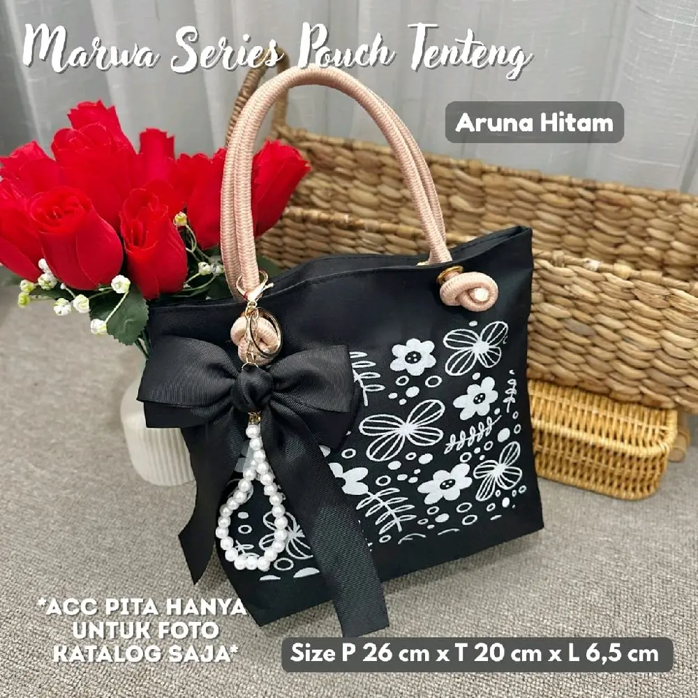Tenteng Aruna Hitam