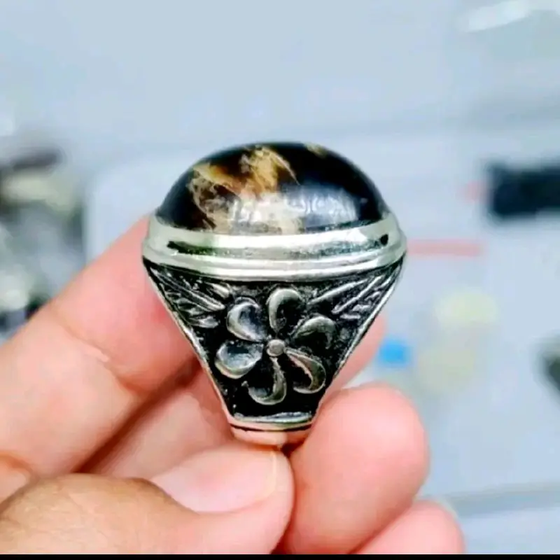Cincin batu akik getah katilayu corak natural disenter tembus Elegan 3