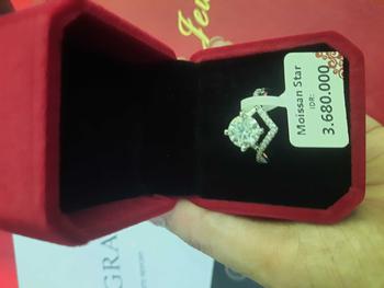 Product Review of [PROMO LIVE]-MR29 Moissanite Cincin Wanita Keren Dengan Sertifikat GRA Dan COD Garansi 1 Tahun Desain Mewah Elegan Simpel Asli For Gift bday birthday Set Hadiah Pasangan Cewe Wanita Perempuan Cowo Pria Laki laki Cincin Couple Free Box MR29 from Ｍ**Ａ 2